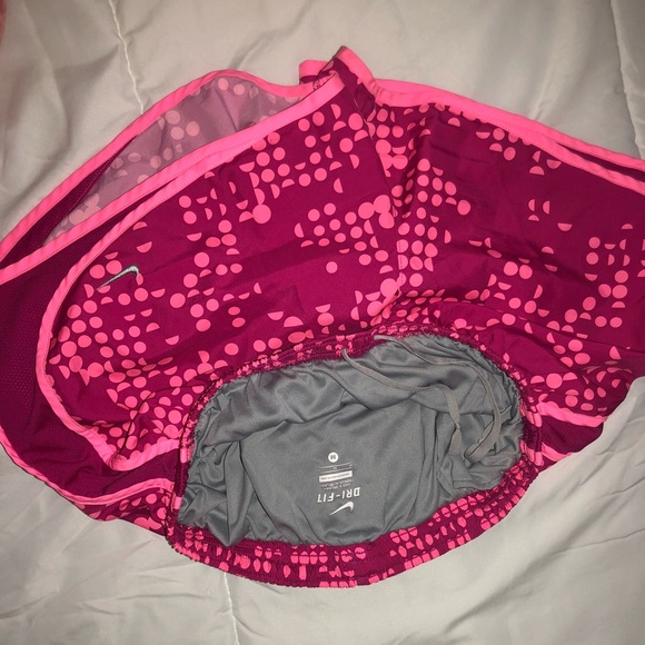 Norts - Picture 2 of 2